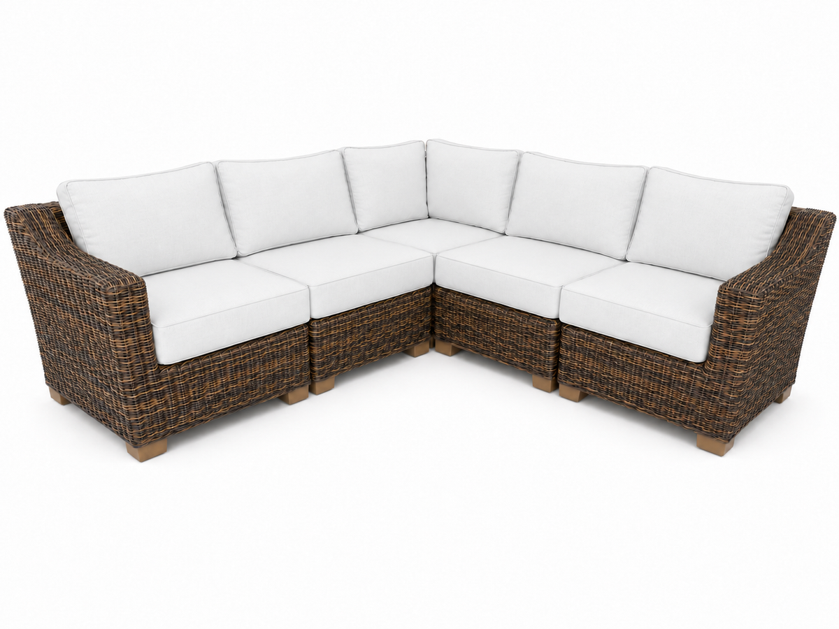 Seacoast – 8x8 Sectional in brown wicker, Olefin White