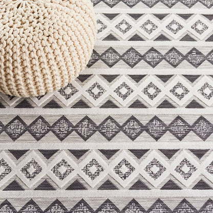 Cabana Collection Design: CBN418Z