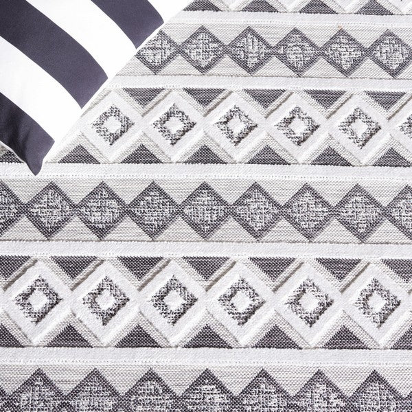 Cabana Collection Design: CBN418Z