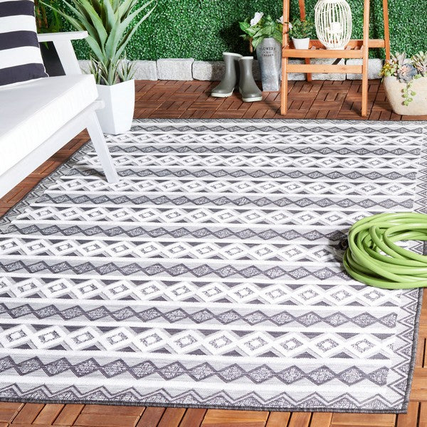 Cabana Collection Design: CBN418Z