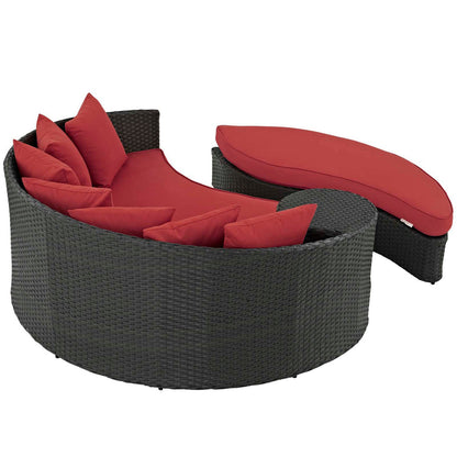 Sojourn Outdoor Patio Sunbrella® Daybed - Canvas Red