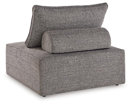 Bree Zee Lounge Chair w/Cushion