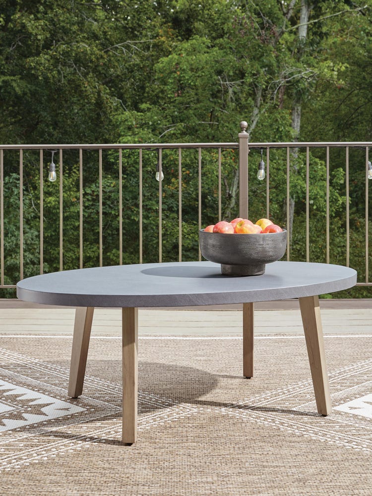 Harmony Headlands Oval Cocktail Table