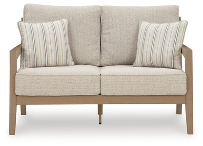 Hallow Creek Loveseat w/Cushion