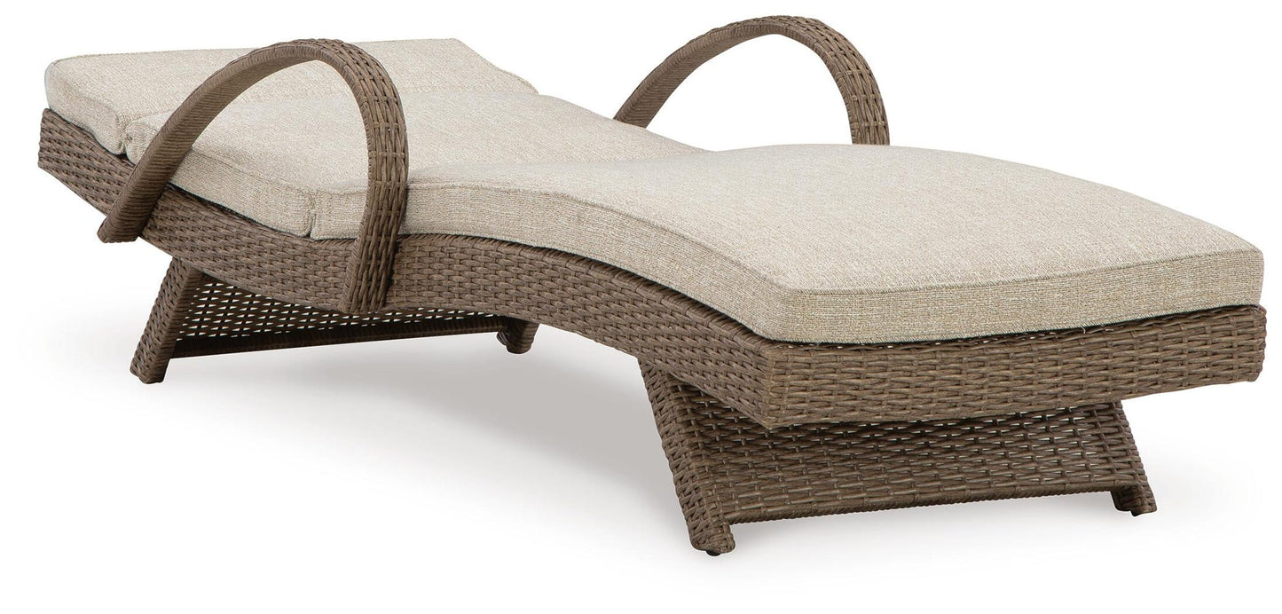 Beachcroft Chaise Lounge with Cushion