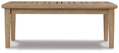 Gerianne Rectangular Cocktail Table