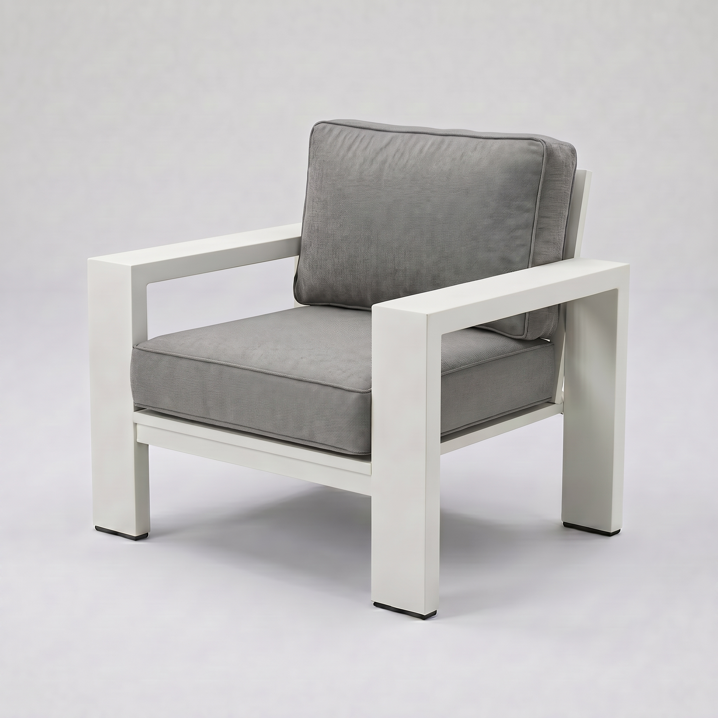 Kai Aluminum Club Chair – Beige frame – Sunbrella 40434 Cast Slate