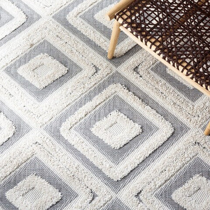Cottage Collection Design: COT202B