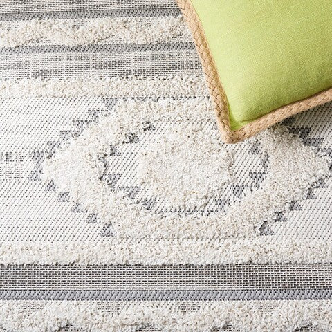 Cottage Collection Design: COT206A