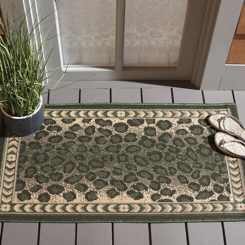 Courtyard Collection Design: CY6100-32212