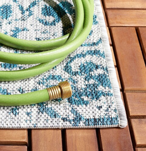 Courtyard Collection Design: CY8076-37221