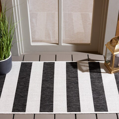 Courtyard Collection Design: CY8812-53712