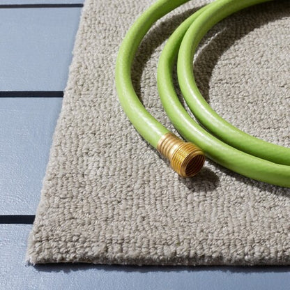 Outdoor Micro-Loop Collection Design: OMP101F